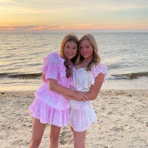 Meet your Posher, Reese